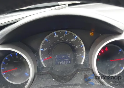 2010 Honda Fit Sport from USA, damaged, VIN JHMGE8H46AC032424